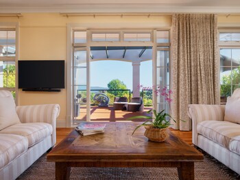 Greenmantle Estate Hotel