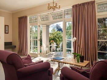 Greenmantle Estate Hotel