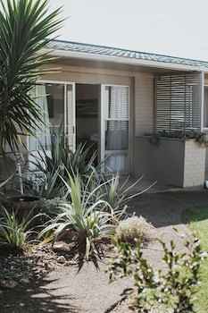 Peninsula Motel