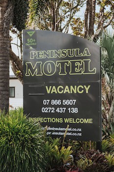 Peninsula Motel