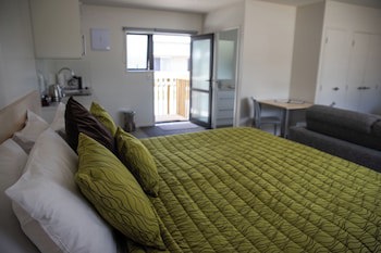 Peninsula Motel