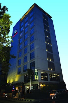 Best Western Plus Maple Leaf