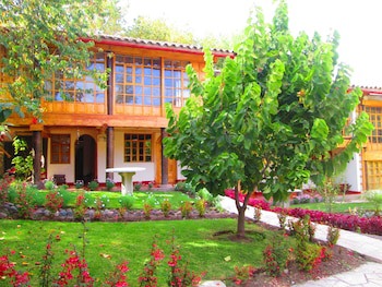 Iorana Urubamba Hotel