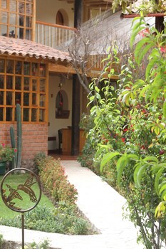 Iorana Urubamba Hotel