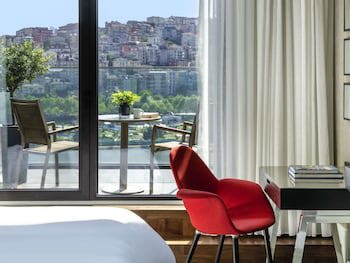 Movenpick Hotel Istanbul Golden Horn
