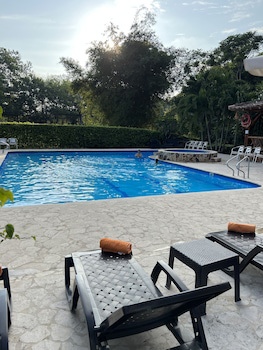 Parador Del Gitano Hotel & Restaurante