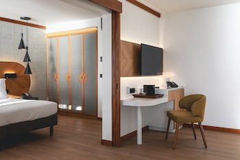Le Tahiti By Pearl Resorts