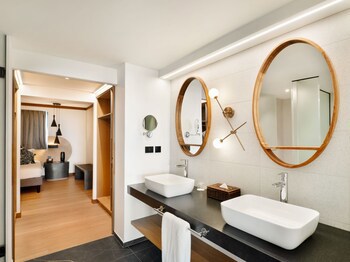 Le Tahiti By Pearl Resorts