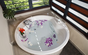 Le Tahiti By Pearl Resorts