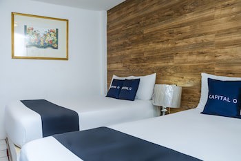 Capital O Hotel Dos Mares, Cabo San Lucas