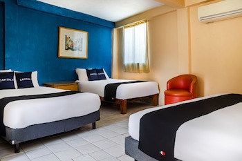 Capital O Hotel Dos Mares, Cabo San Lucas
