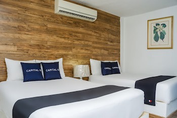 Capital O Hotel Dos Mares, Cabo San Lucas