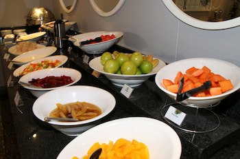 Holiday Inn Johannesburg Airport, An Ihg Hotel