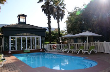 Holiday Inn Johannesburg Airport, An Ihg Hotel