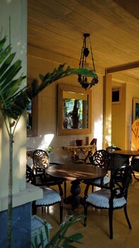Kayu Arum Resort
