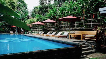 Kayu Arum Resort