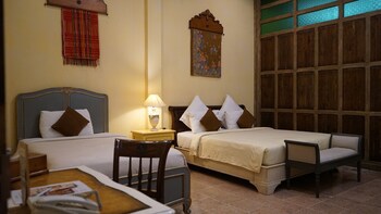 Kayu Arum Resort
