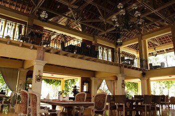 Kayu Arum Resort