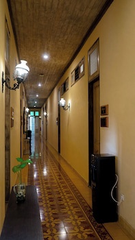 Kayu Arum Resort