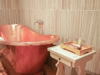 Kayu Arum Resort