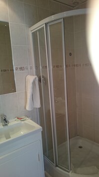 Ashby Manor Guest House