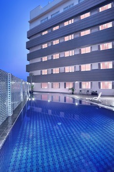 Favehotel Jababeka Cikarang