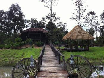 Bong Thom Home Stay