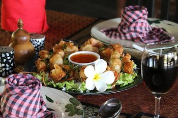 Bong Thom Home Stay