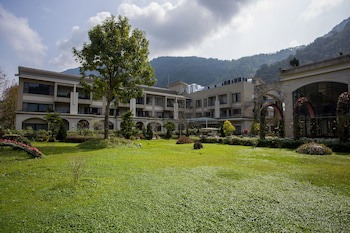 Tai Yi Red Maple Resort
