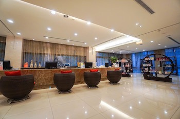 Tai Yi Red Maple Resort