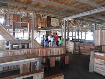 Kurupira Cabin Floating