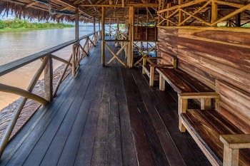 Kurupira Cabin Floating