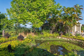 Silent Waters Villa