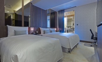 Beauty Hotels Taipei - Hotel Bstay