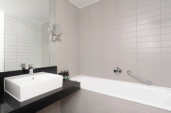 Crowne Plaza Newcastle - Stephenson Quarter, An Ihg Hotel