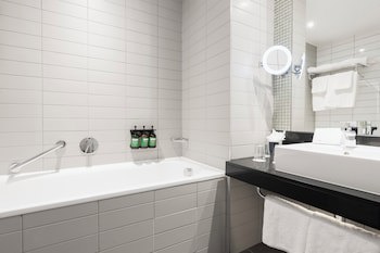 Crowne Plaza Newcastle - Stephenson Quarter, An Ihg Hotel