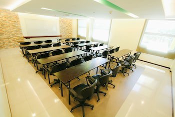 Go Hotels Bacolod