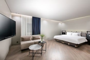 Sr Suites Pangyo