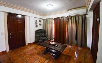Collection O Casa Bella Hotel Boutique, Cabo San Lucas
