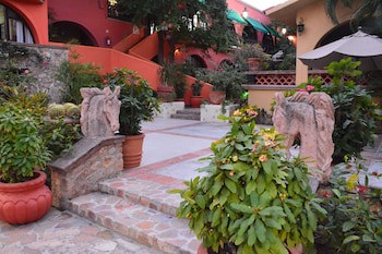 Collection O Casa Bella Hotel Boutique, Cabo San Lucas