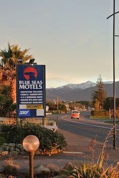 Blue Seas Motel
