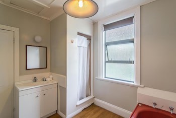 Dupont Executive Motels