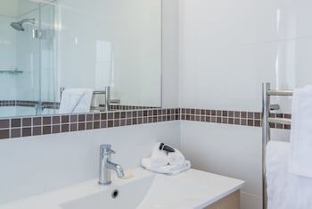 Dupont Executive Motels