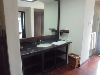 Biyukukung Suites & Spa
