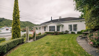 Tasman Holiday Parks - Picton