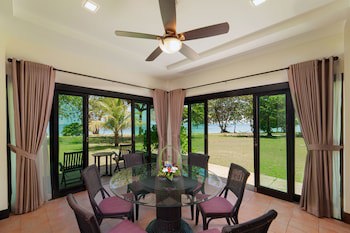 Banyu Biru Villa