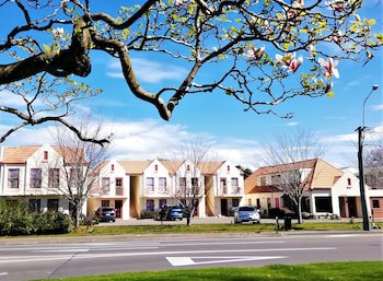 Addington Stadium Motel