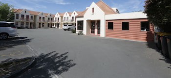 Addington Stadium Motel