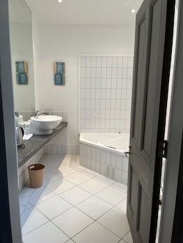 Nice Hotel