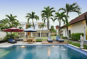 Bali Breezz Hotel